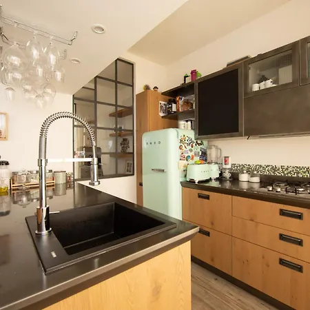 Apartmán La Casa Di Ele Řím